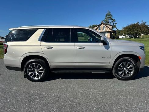 Used 2021 Chevrolet Tahoe LT w/ LT Signature Package AWD/4WD image 7