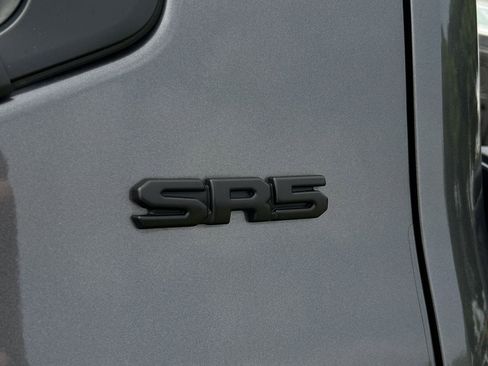 Used 2025 Toyota Tundra SR5 AWD/4WD image 8