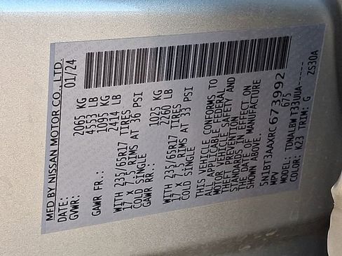 Used 2024 Nissan Rogue S image 26