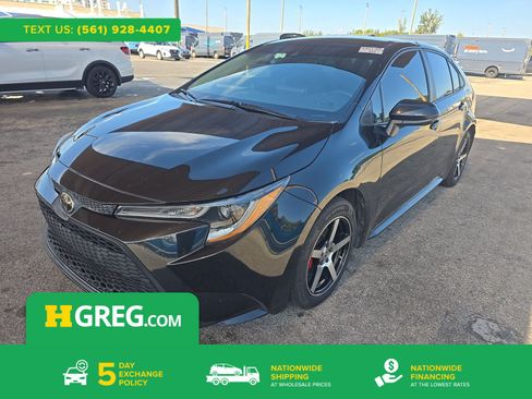 Used 2021 Toyota Corolla LE FWD image 1
