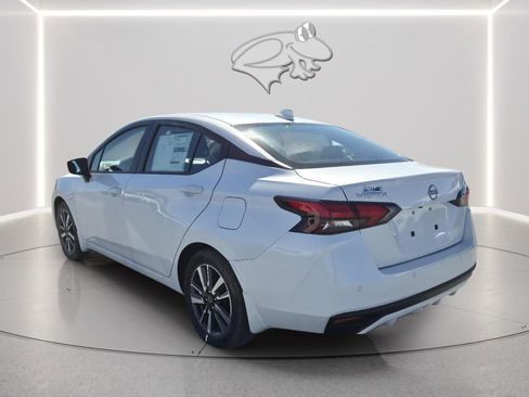 New 2025 Nissan Versa SV w/ Trunk Package FWD image 7