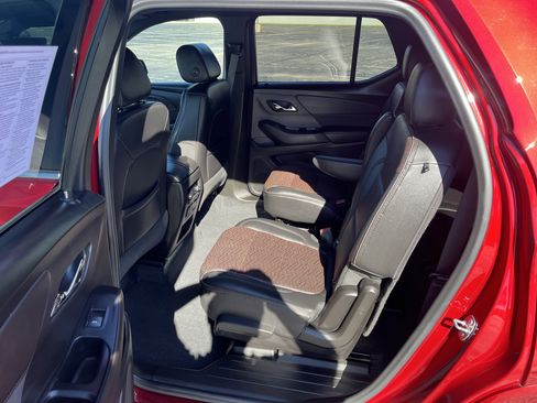 Used 2022 Chevrolet Traverse High Country w/ LPO, Floor Liner Package image 14