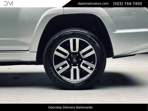 Used 2023 Toyota 4Runner Limited AWD/4WD image 44