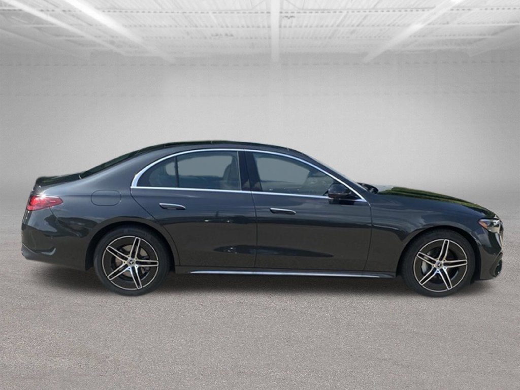Used 2026 Mercedes-Benz E 350 4MATIC Sedan image 6