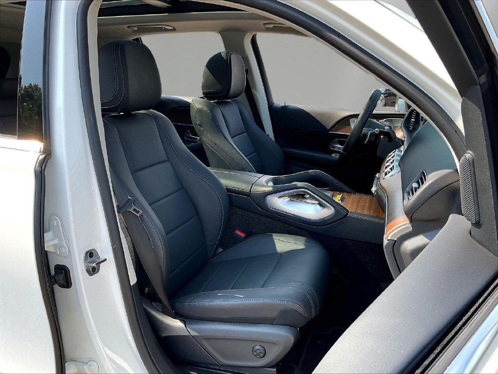 Used 2025 Mercedes-Benz GLE 350 4MATIC image 30