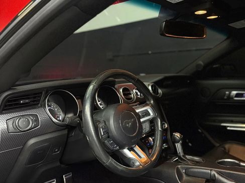 Used 2019 Ford Mustang GT Premium w/ GT Performance Package RWD image 7
