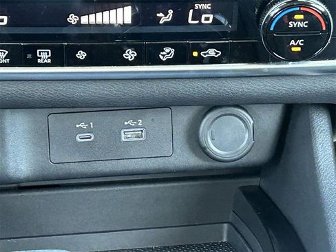 Certified 2023 Nissan Rogue SV image 20