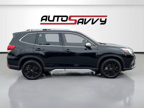 Used 2023 Subaru Forester Touring image 8