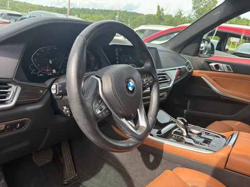 Used 2023 BMW X5 xDrive40i w/ Premium Package AWD/4WD image 18