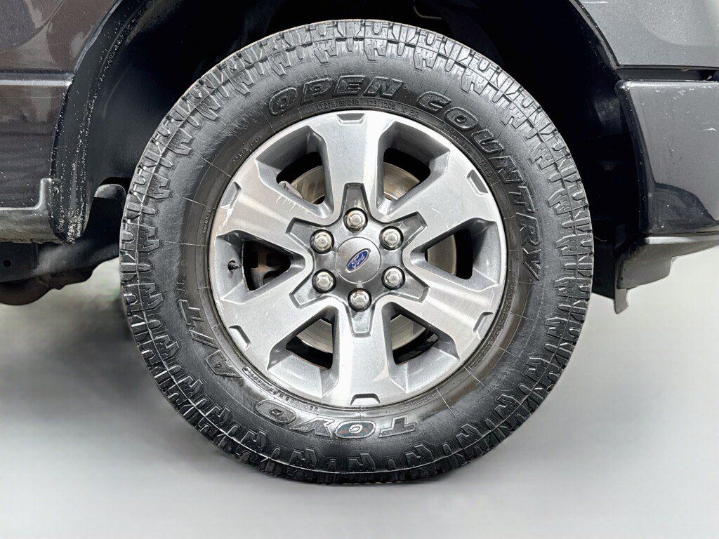 Used 2014 Ford F150 STX w/ Equipment Group 201A Mid AWD/4WD image 38