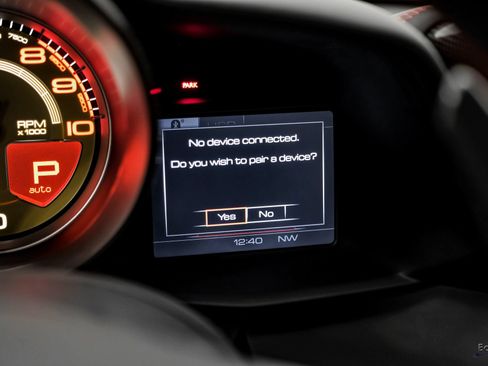 Used 2017 Ferrari 488 GTB RWD image 88
