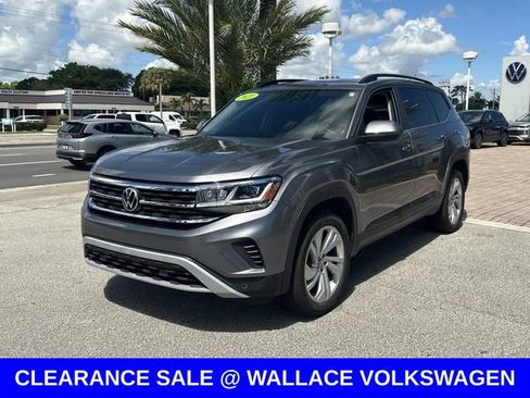 Certified 2021 Volkswagen Atlas SE w/ Panoramic Sunroof Package FWD image 2