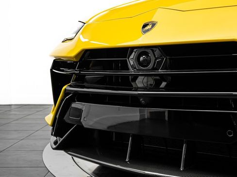 Used 2023 Lamborghini Urus Performante image 12
