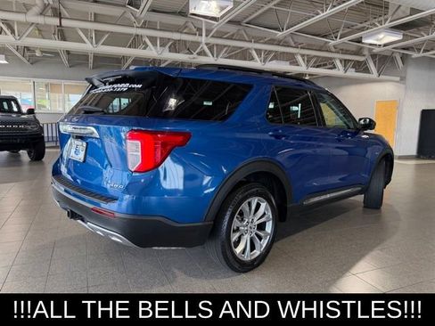 Used 2023 Ford Explorer XLT w/ Equipment Group 202A AWD/4WD image 12