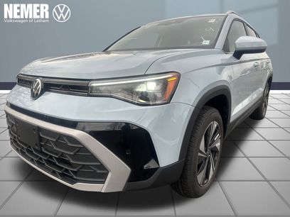 New 2026 Volkswagen Taos SE