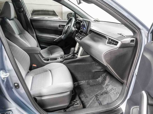 Certified 2024 Toyota Corolla Cross AWD Hybrid image 17