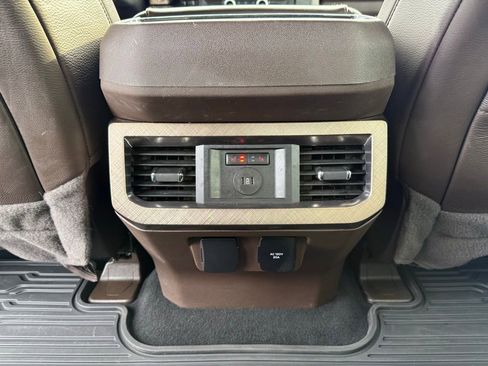 Used 2024 Ford F250 King Ranch w/ Chrome Package image 36