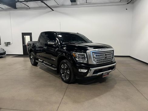Used 2021 Nissan Titan Platinum Reserve w/ Moonroof Package image 1