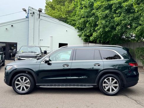 Used 2023 Mercedes-Benz GLS 450 4MATIC image 3