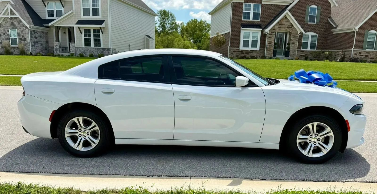 Used 2021 Dodge Charger SXT RWD image 9