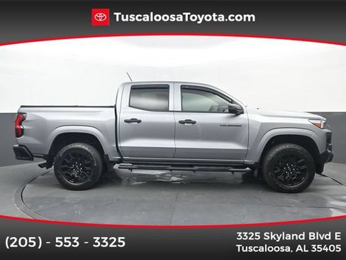 Used 2025 Chevrolet Colorado W/T w/ WT Custom Package AWD/4WD image 1