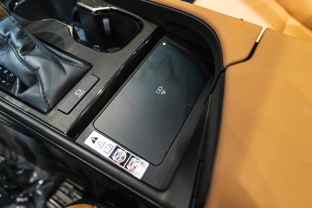 Used 2023 Lexus ES 350 w/ Premium Package FWD image 24