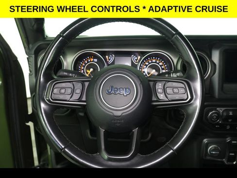 Used 2022 Jeep Gladiator Sport AWD/4WD image 4