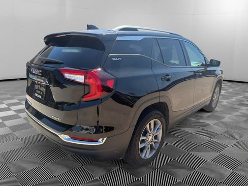 Used 2024 GMC Terrain SLT w/ Infotainment Package II AWD/4WD image 3