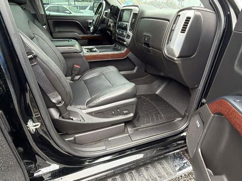 Used 2018 GMC Sierra 1500 SLT AWD/4WD image 16