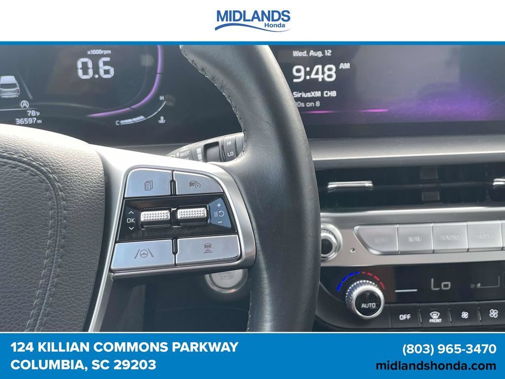 Used 2025 Kia Telluride S FWD image 24