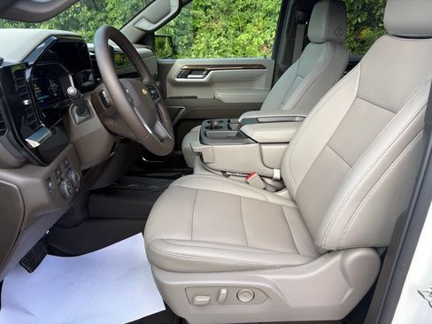 New 2026 Chevrolet Silverado 1500 LT w/ All Star Edition Plus AWD/4WD image 15