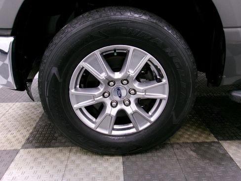 Used 2015 Ford F150 XLT w/ Equipment Group 302A Luxury image 16