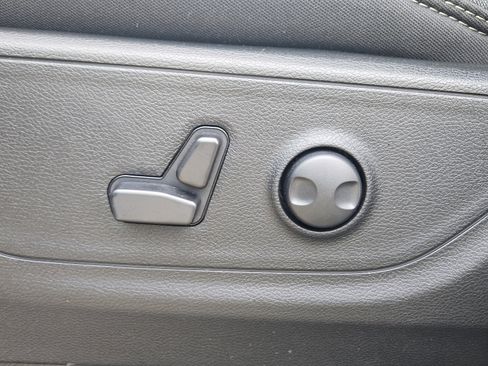 New 2025 RAM 1500 Big Horn image 12