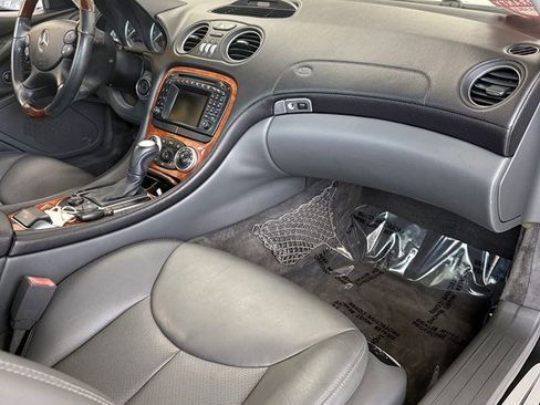 Used 2004 Mercedes-Benz SL 500 image 11