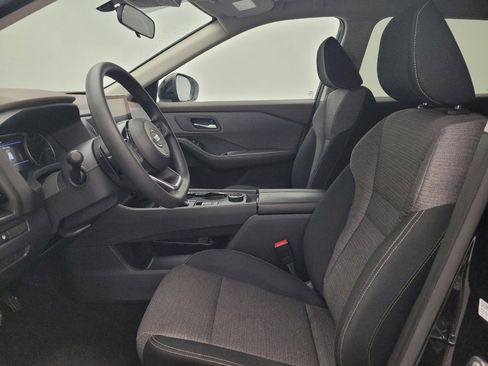 Used 2021 Nissan Rogue SV AWD/4WD image 17