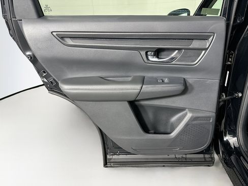 Used 2025 Honda CR-V EX image 26