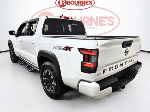 Used 2023 Nissan Frontier PRO-4X w/ Technology Package AWD/4WD image 8