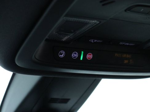 Used 2023 Chevrolet Traverse LT w/ LPO, Floor Liner Package image 19