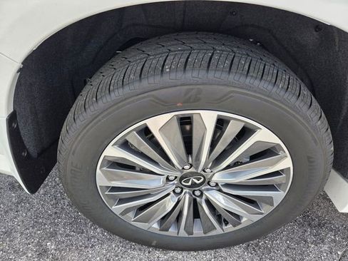 New 2026 INFINITI QX80 Luxe w/ Cargo Package AWD/4WD image 19