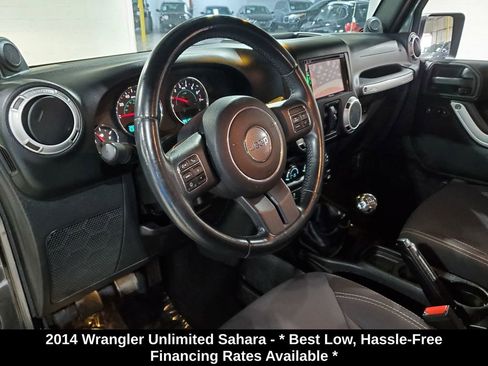 Used 2014 Jeep Wrangler Unlimited Sahara w/ Connectivity Group AWD/4WD image 7