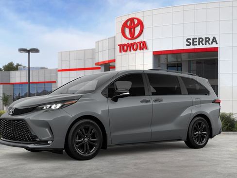 New 2026 Toyota Sienna XSE image 4
