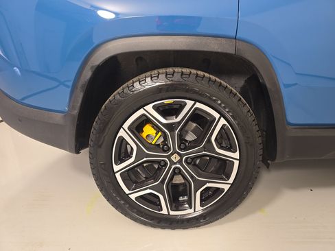 Used 2024 Rivian R1S Adventure Quad AWD/4WD image 12
