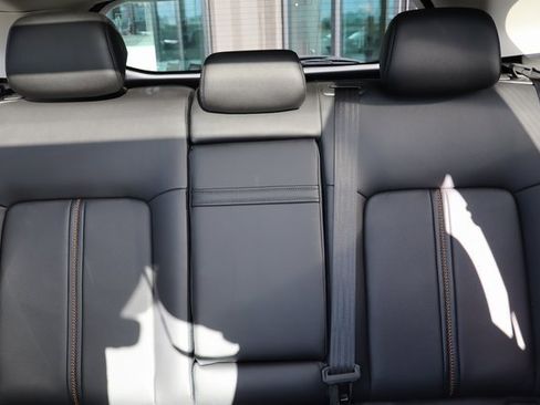 Used 2025 MAZDA CX-50 AWD 2.5 S w/ Premium Plus Pkg image 17