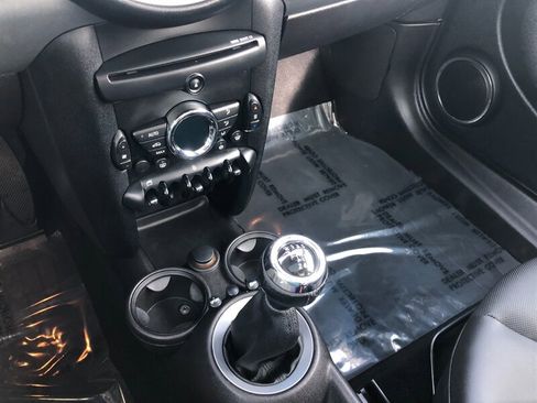 Used 2011 MINI Cooper Hardtop FWD image 11
