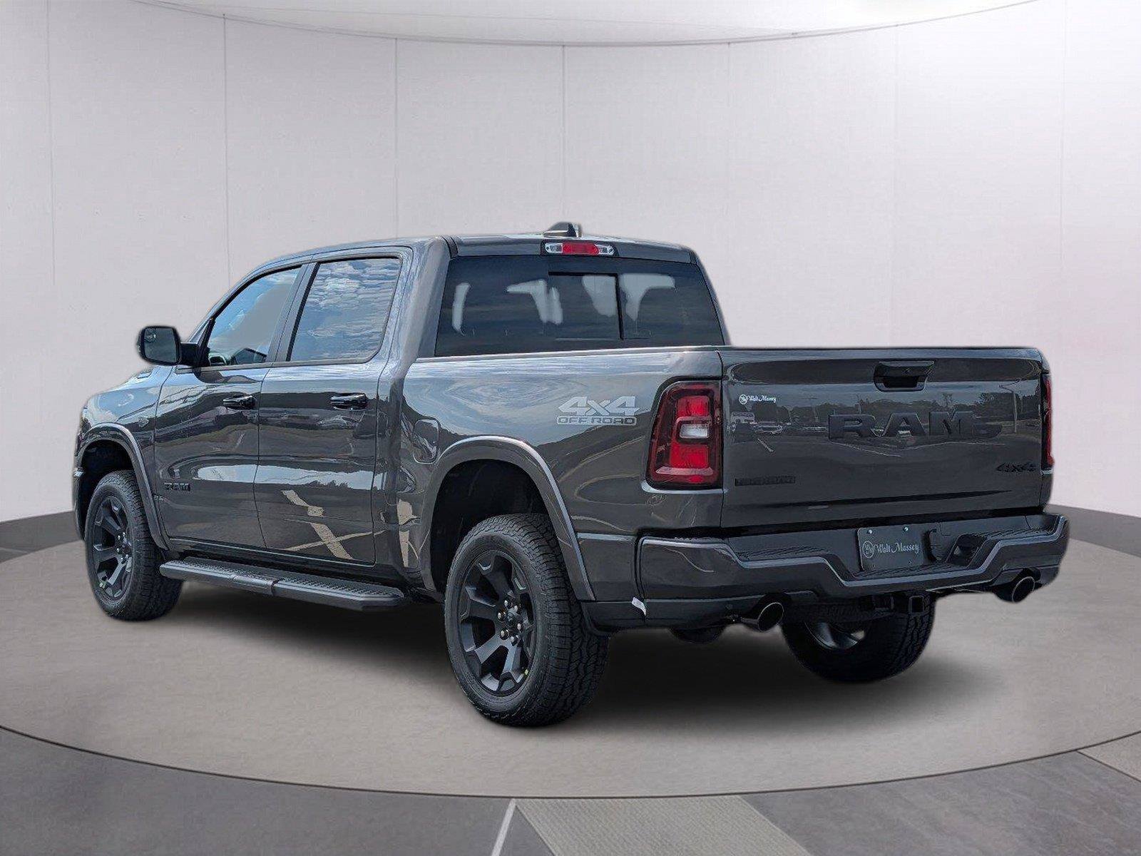 New 2027 RAM 1500 Big Horn AWD/4WD image 3