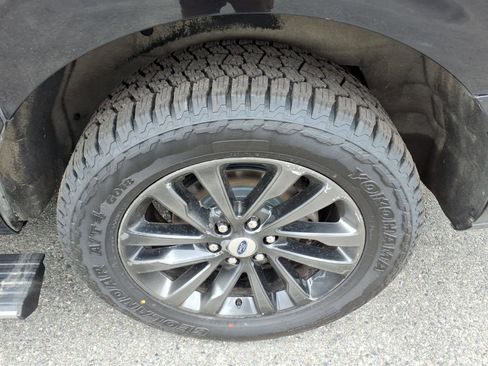 Used 2021 Ford Expedition Max Limited image 6