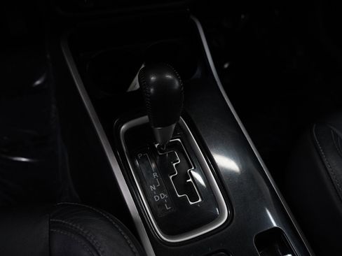 Used 2020 Mitsubishi Outlander SEL image 21