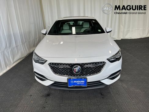 Used 2019 Buick Regal Avenir w/ Driver Confidence Package II FWD image 31
