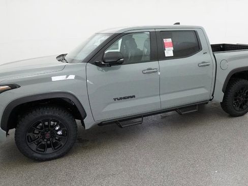 New 2026 Toyota Tundra SR5 AWD/4WD image 5