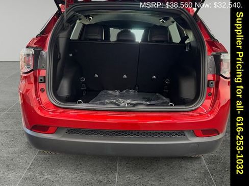 New 2026 Jeep Compass Latitude w/ Quick Order Package 29K image 20